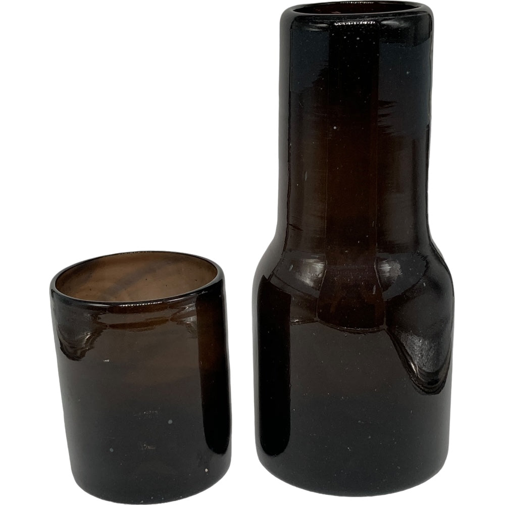 Botella con Vaso Humo