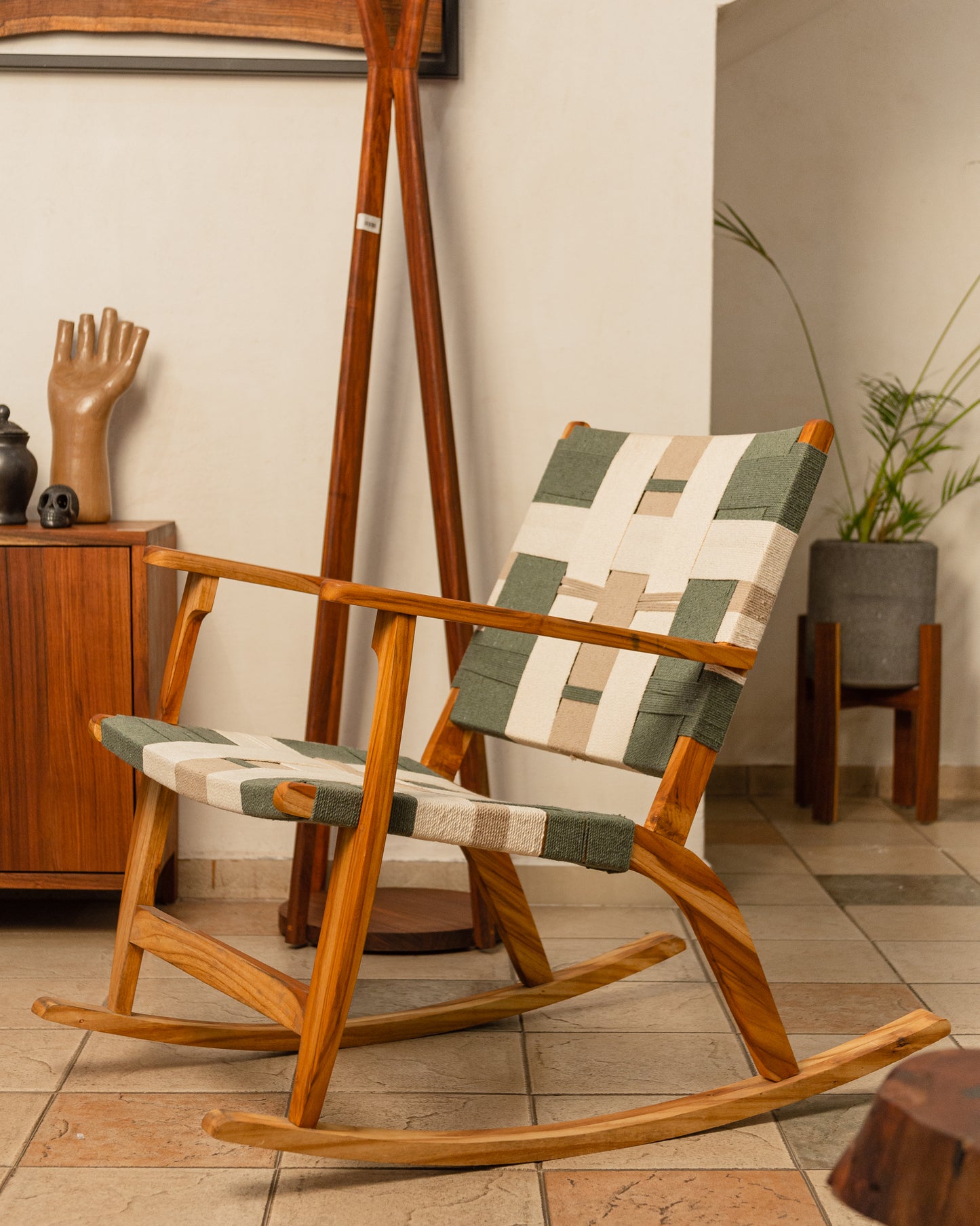 Silla Mecedora 'Tikuch' | Madera Teca